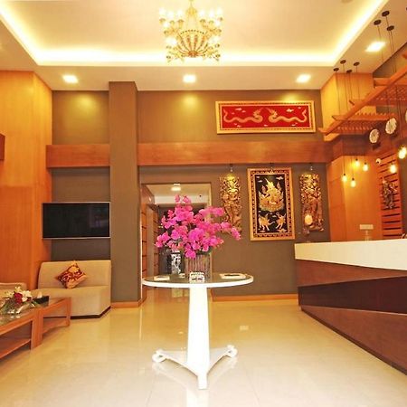 The Hotel Mawtin Rangoon Buitenkant foto