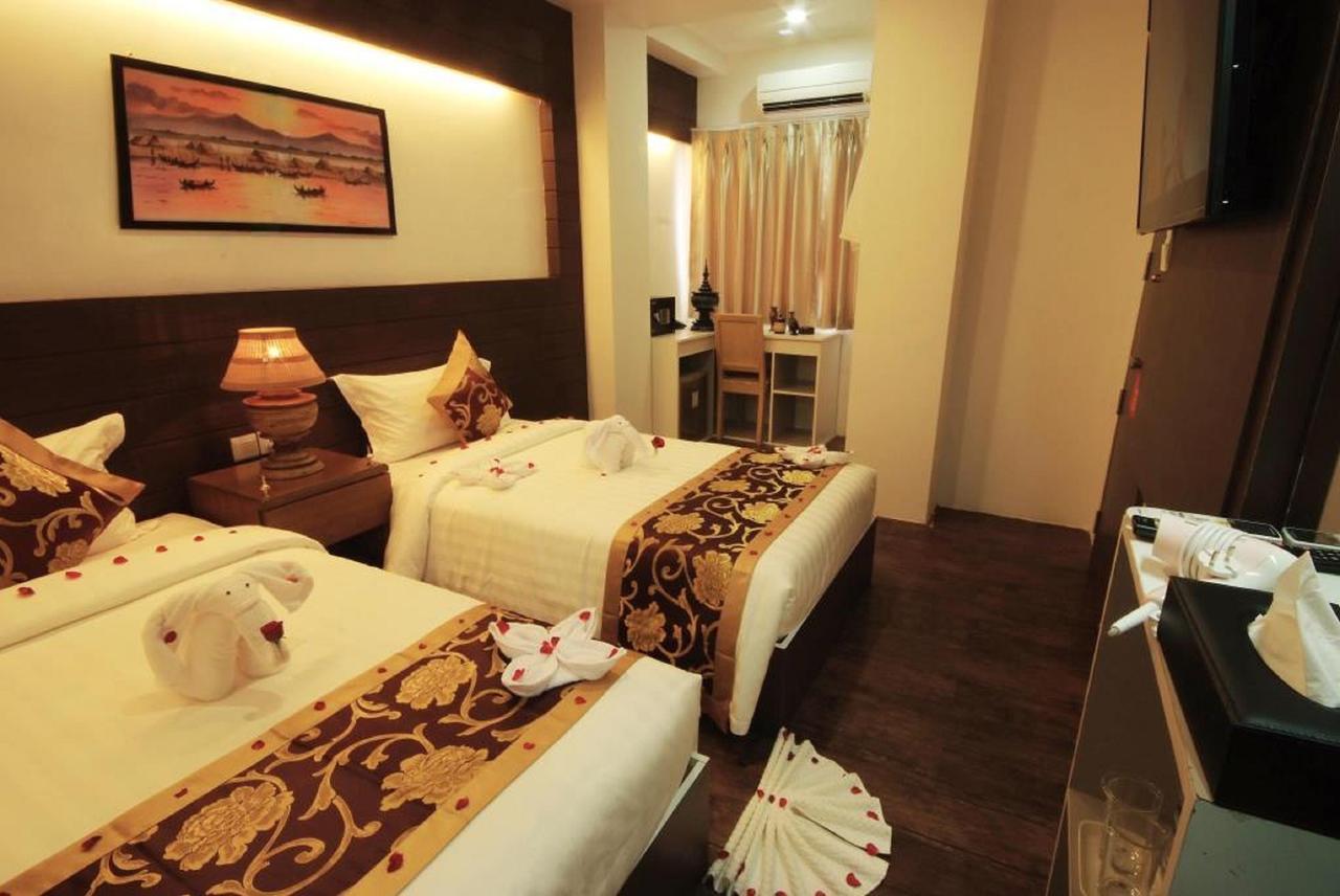 The Hotel Mawtin Rangoon Buitenkant foto