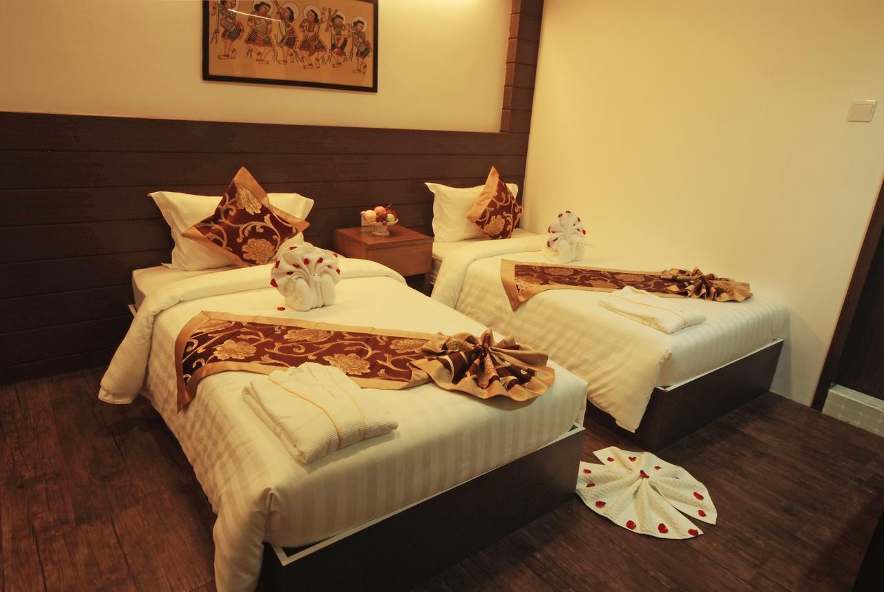 The Hotel Mawtin Rangoon Buitenkant foto